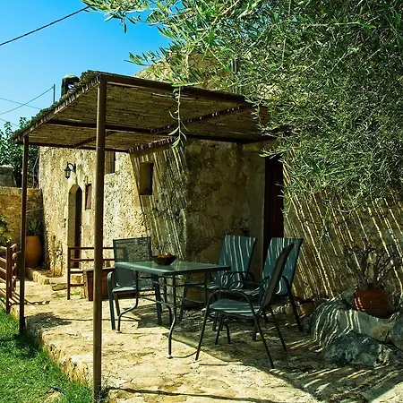 Elia House *